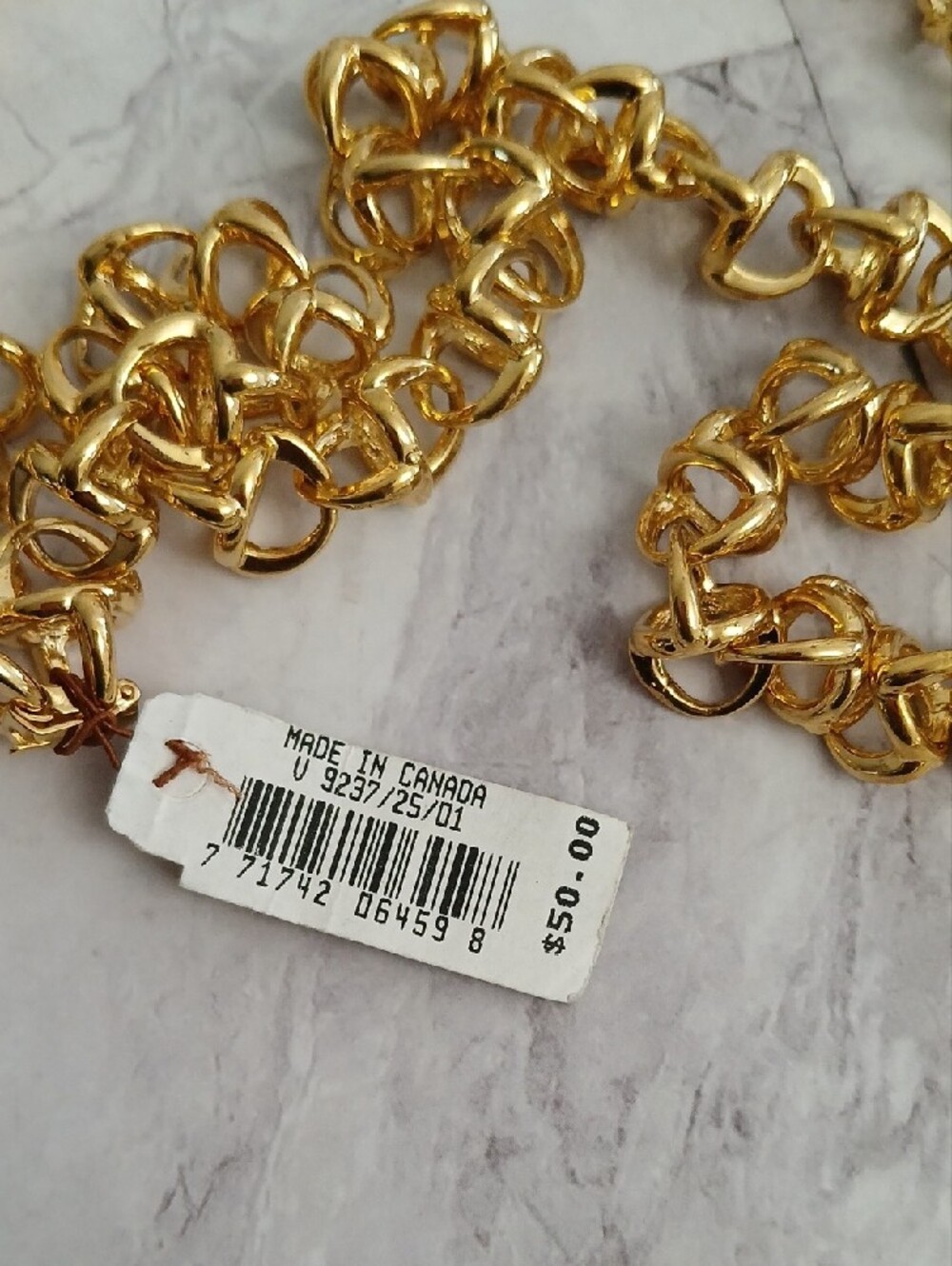 Vendome Gold-Tone Interlocking Link Chunky Necklace - Picture 4 of 4